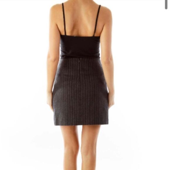 Banana republic factory wool blend skirt with some stretch size 4 - Picture 2 of 9